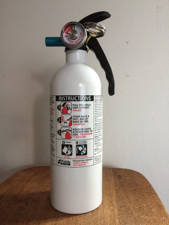 Kidde-Replacement-Fire-Extinguisher-12-02-2017-002.thumb.jpg.b91bbe0808fcf8c7c39476cdf2bdb7a6.jpg