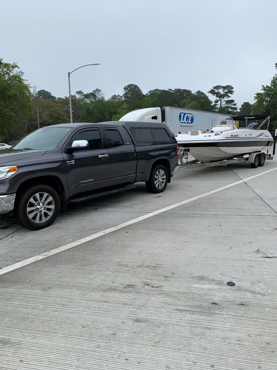 Tundra-with-boat.jpg.thumb.jpg.27e1e13b7c345a9822ff4be88fb31a30.jpg