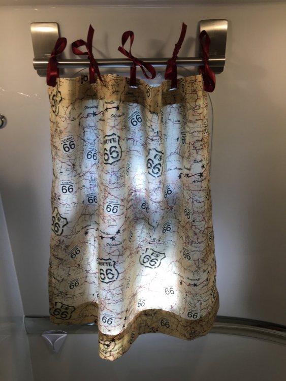 Rod with Curtain.jpg