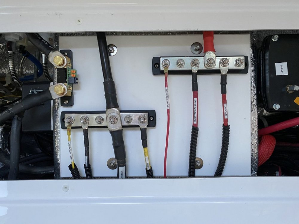 IMG_7249 positive and negative busbars-a.jpg