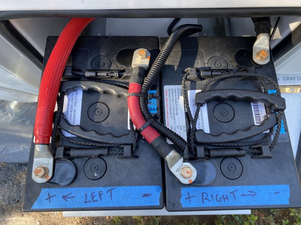 IMG_7250 battery bank-a.jpg