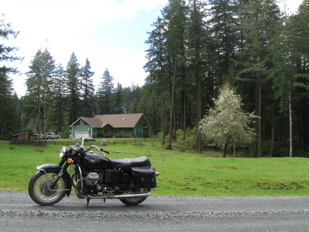 Moto Guzzi March 2014.JPG