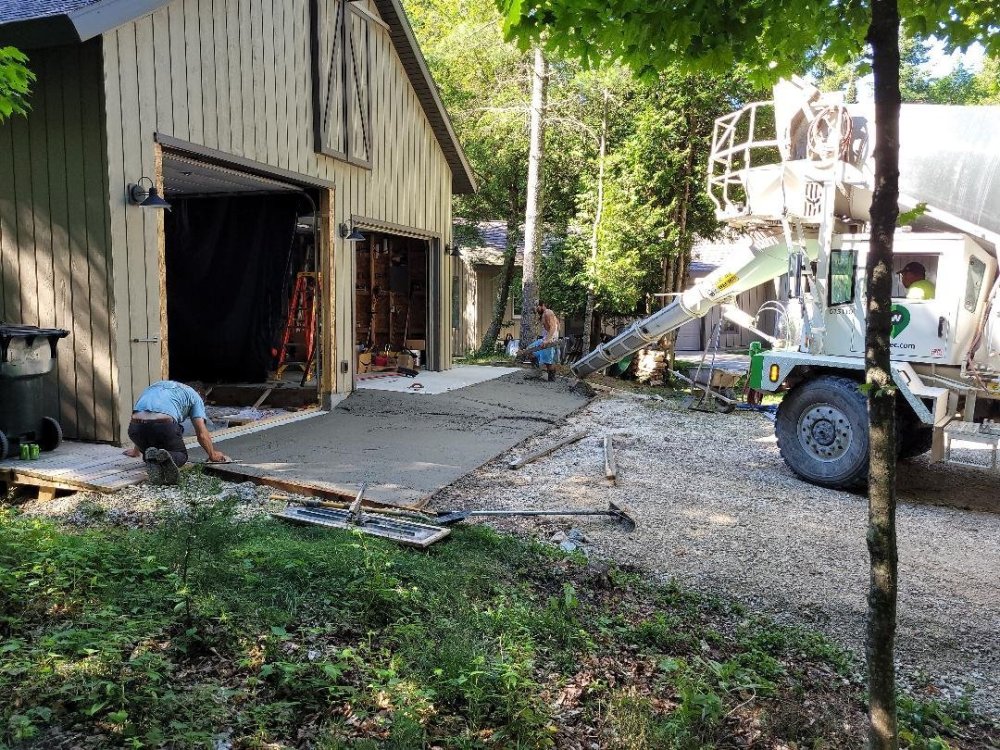 Garage conc pour 1.jpg