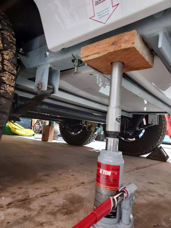 Block With Jack Extension Inserted.jpg