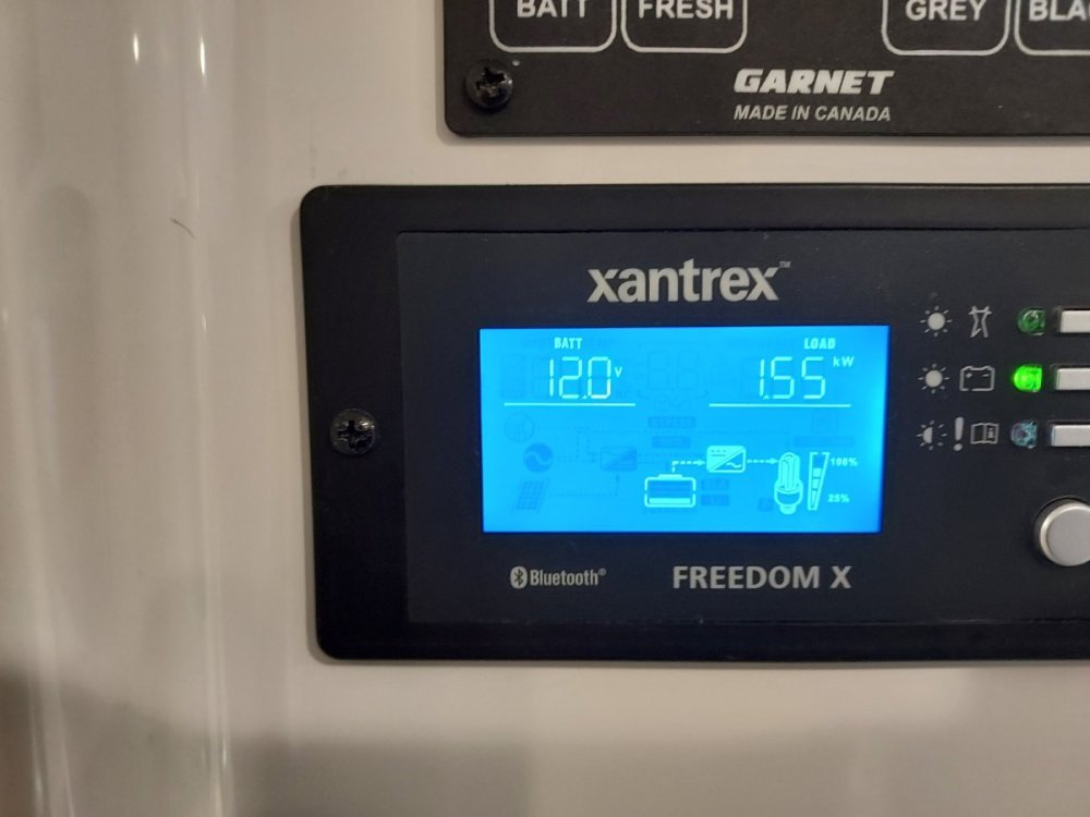 XantrexUnder1500WattLoad.thumb.jpg.148e4c4c28e9a2c56d21499d03173598.jpg
