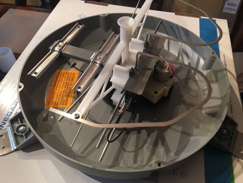 Winegard TV Ant Internals.jpg