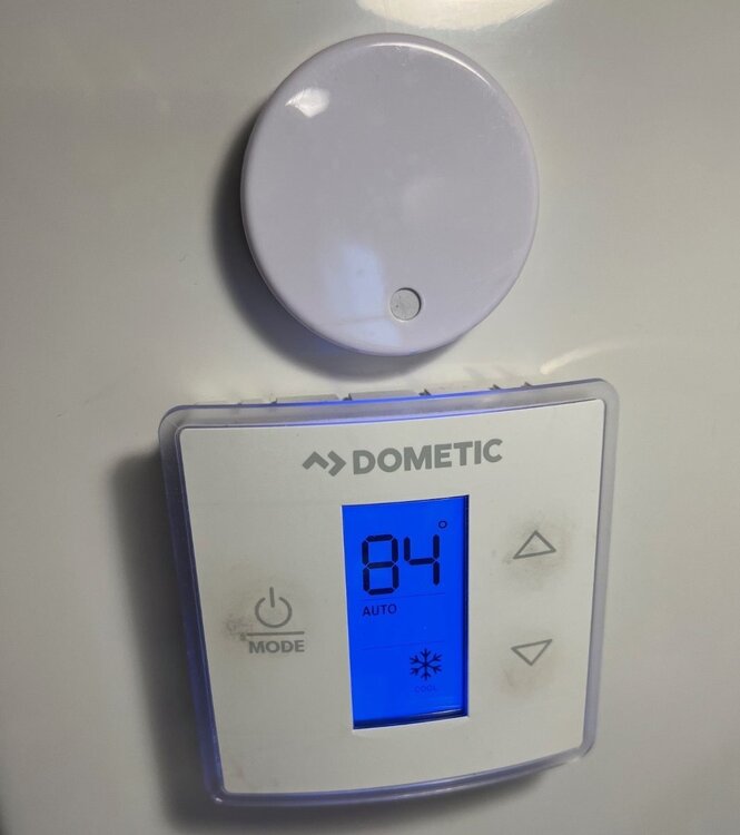 RUUVi Thermostat.jpg
