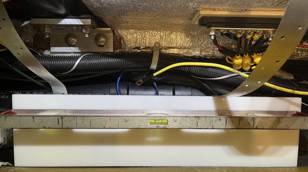 Victron MP2 Base2.jpg