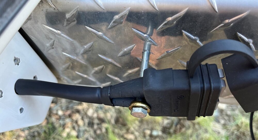 Anderson SB50 Oliver Install.jpg