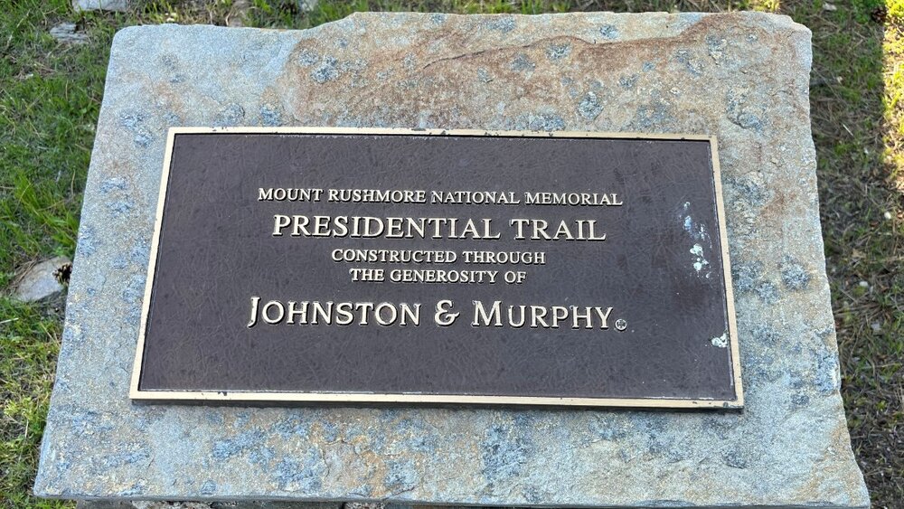 Presidential Trail Plaque.jpg
