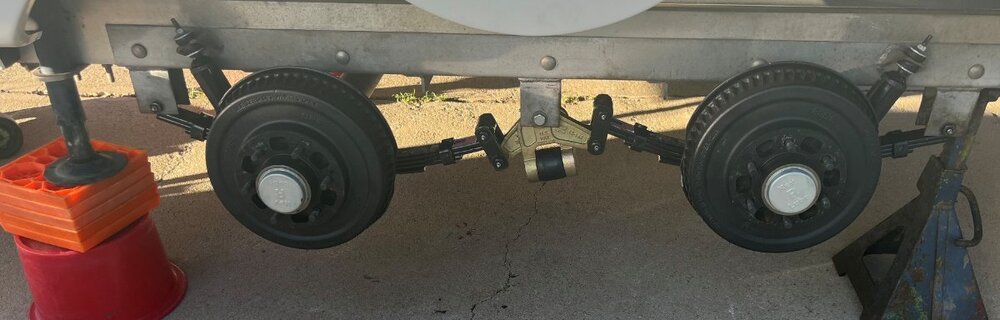 New Dexter Axles Shackles Up Crop.jpg